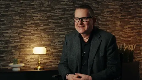 Videointerview: Erfahrungsbericht aus dem Bereich Industriekommunikation